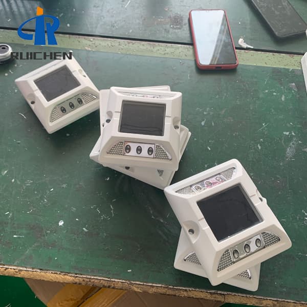 Wholesale Motorway Stud Lights Reflector With Stem For Farm
